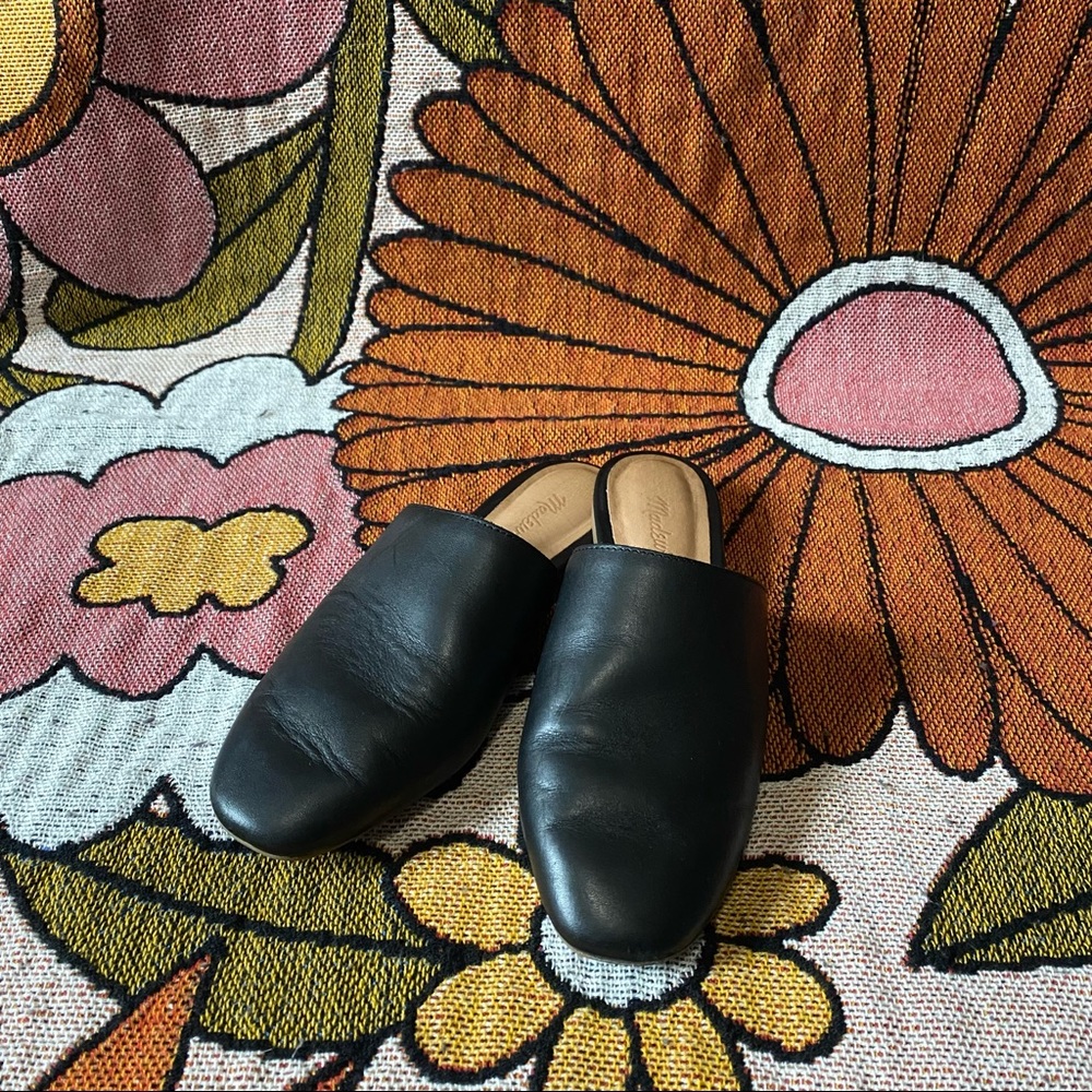 Madewell Cory mules in black, size 8 (note condition in the description)